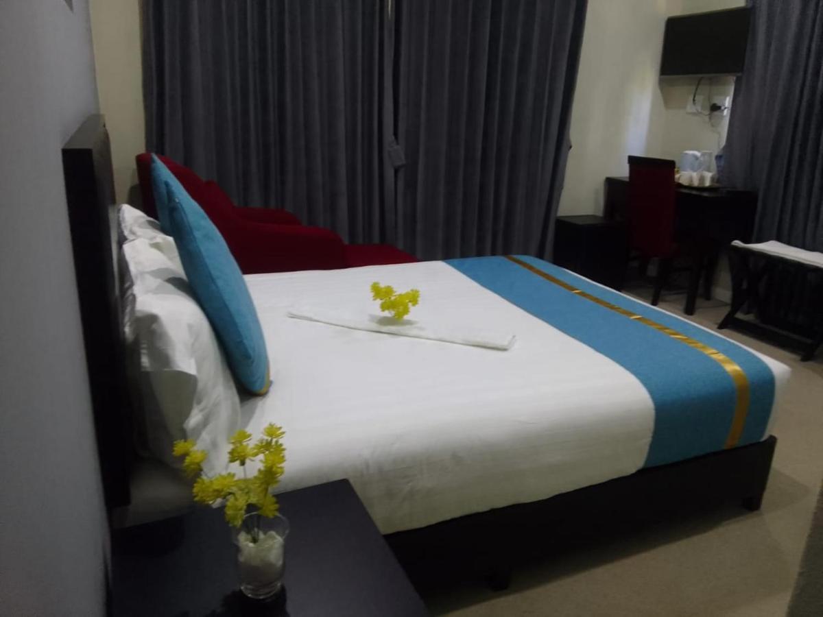 Atlantic Pearl Guest House Midrand Exterior foto