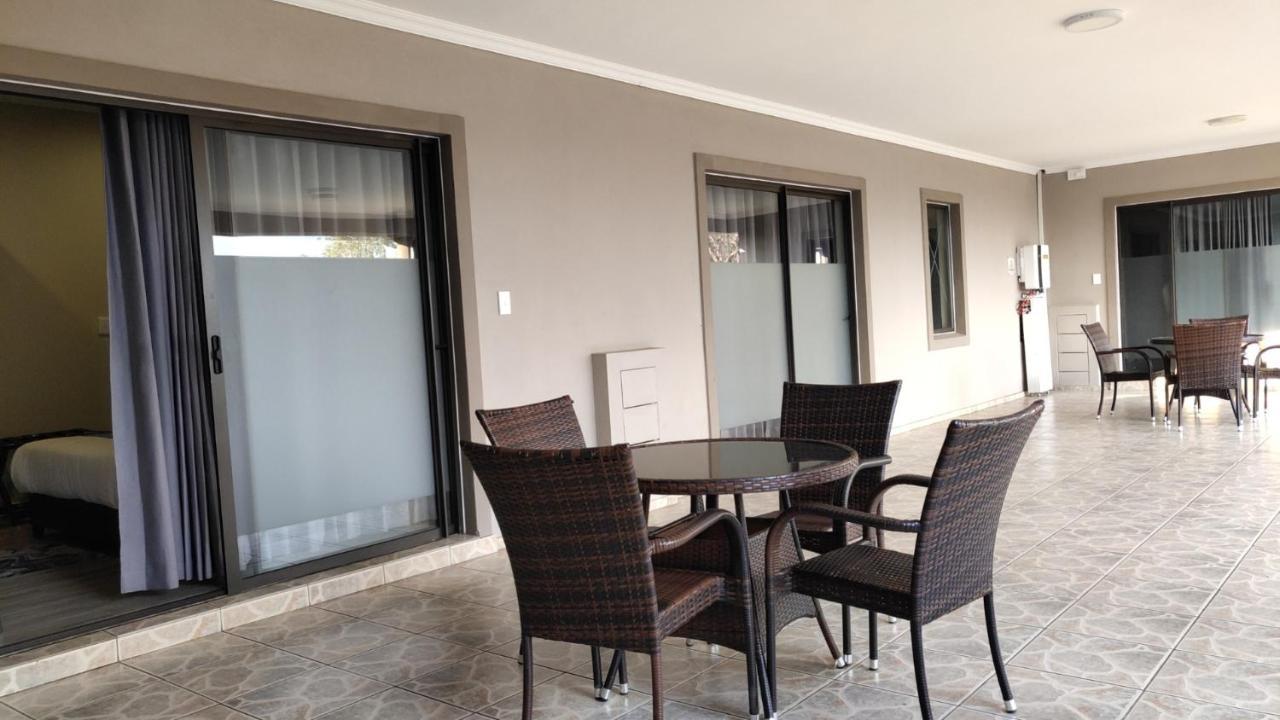 Atlantic Pearl Guest House Midrand Exterior foto